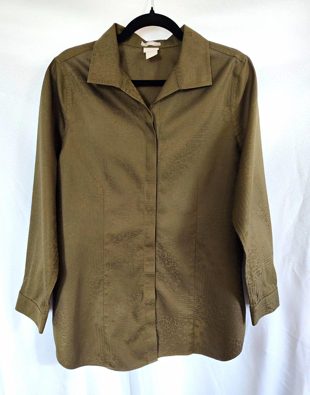 Chico's Non-Iron Green Animal Print Collared 3/4 Sleeve Button Front Size 10